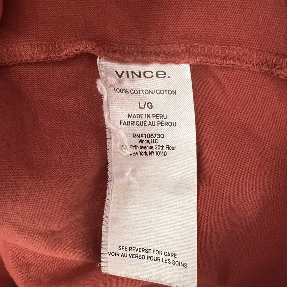 Vince Garmet-Dyed Crewneck Pocket T-Shirt Salmon‎ Men's Size Large - Picture 3 of 4